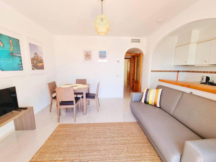 Flamingo Apartment - Imperial Park - Sea View, 6 Pools, Terrace Калпе Екстериор снимка